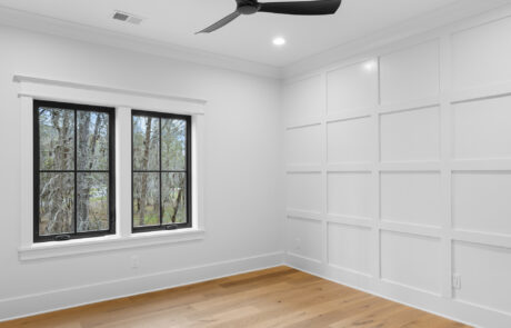 8 Sandy Hill