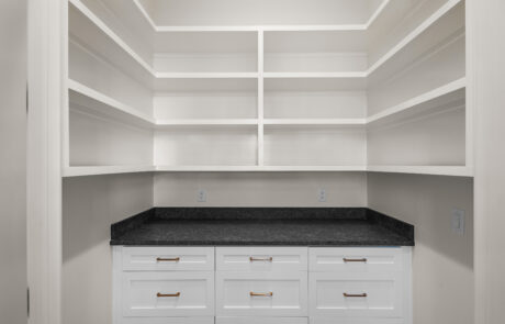 8 Sandy Hill