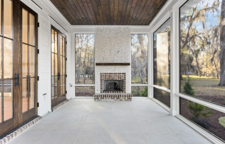 8 Sandy Hill