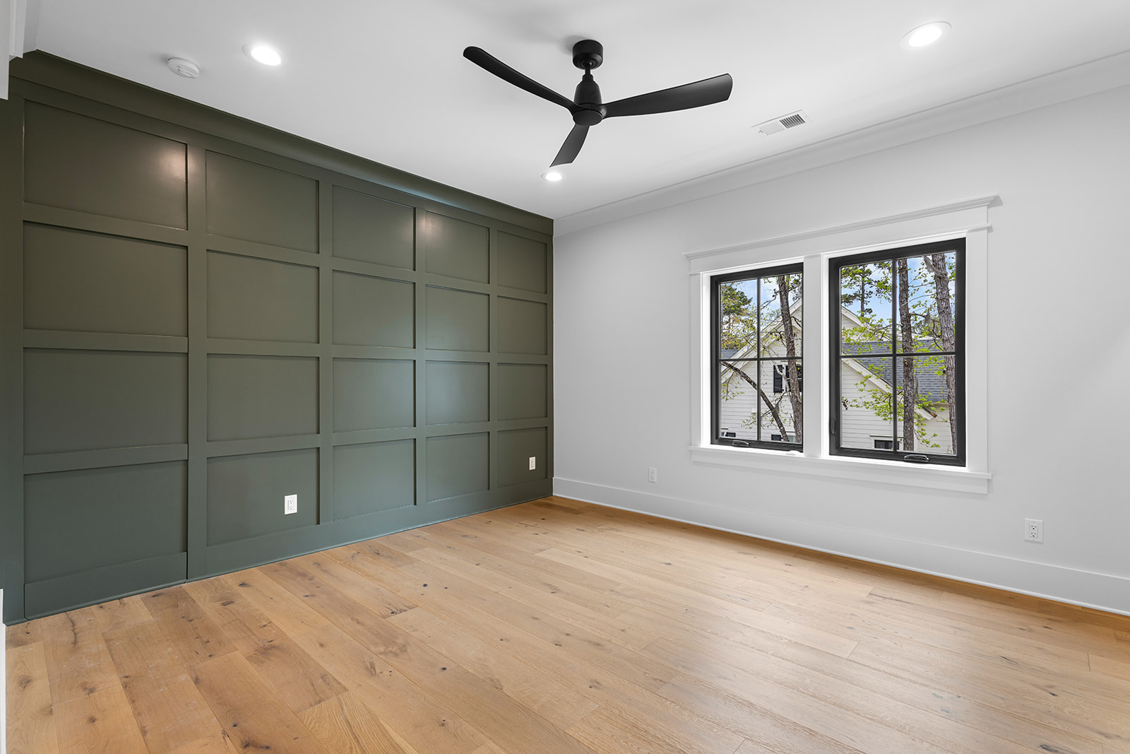 8 Sandy Hill