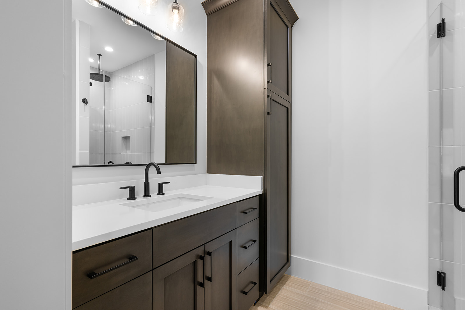 8 Sandy Hill