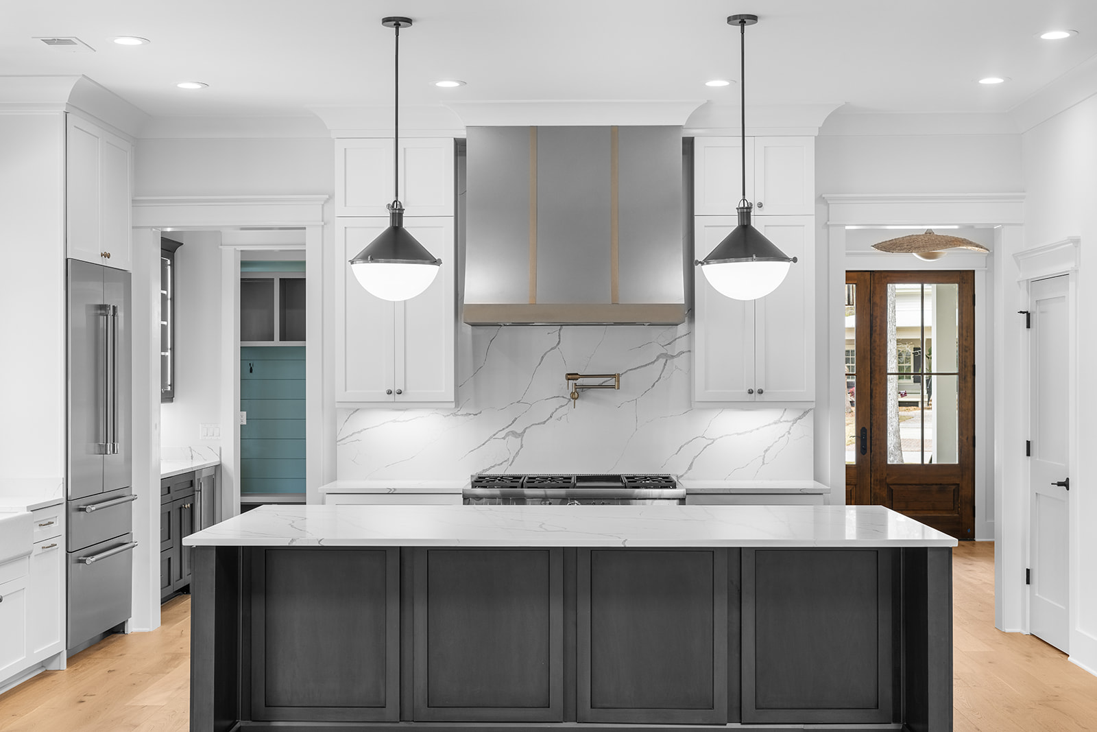 8 Sandy Hill